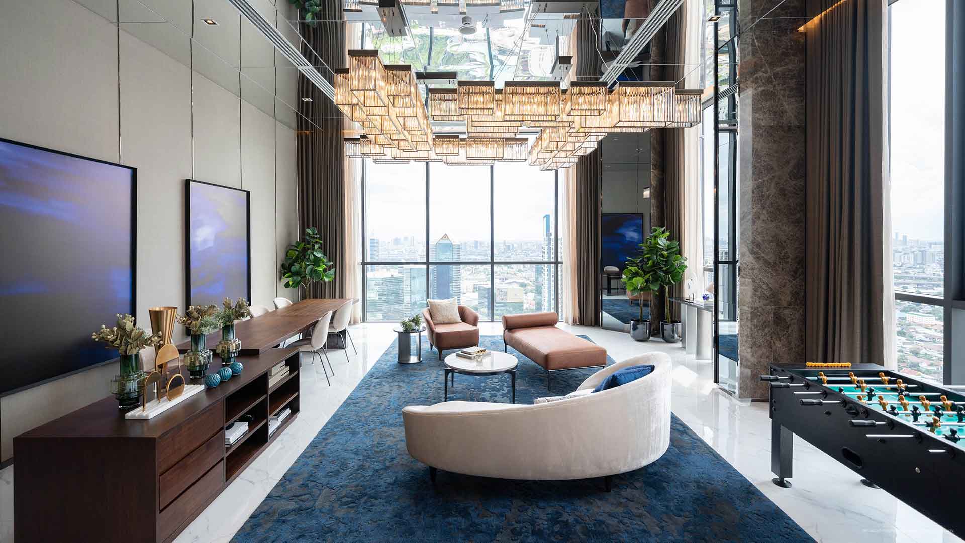 Condominium in Phaholyothin 